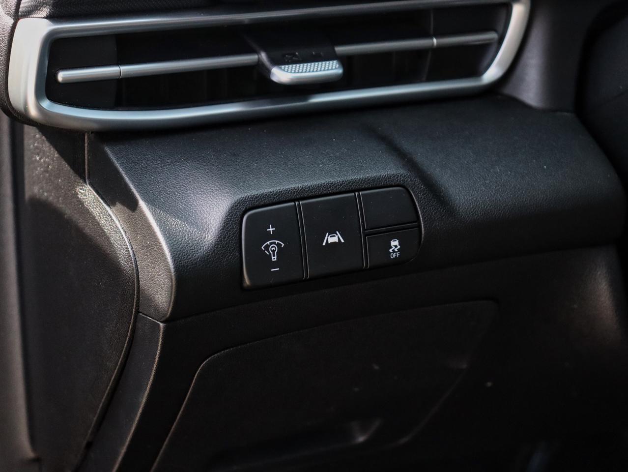 2023 Hyundai Elantra Preferred Photo