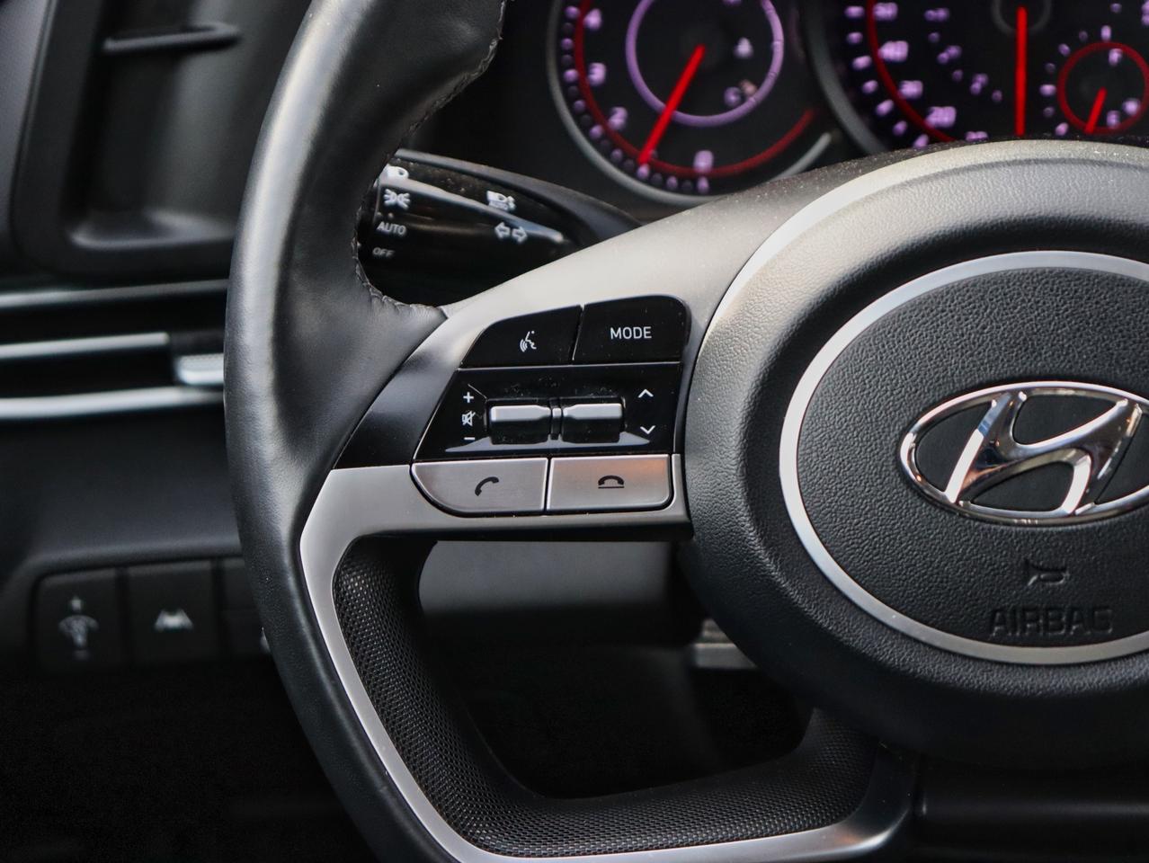 2023 Hyundai Elantra Preferred Photo