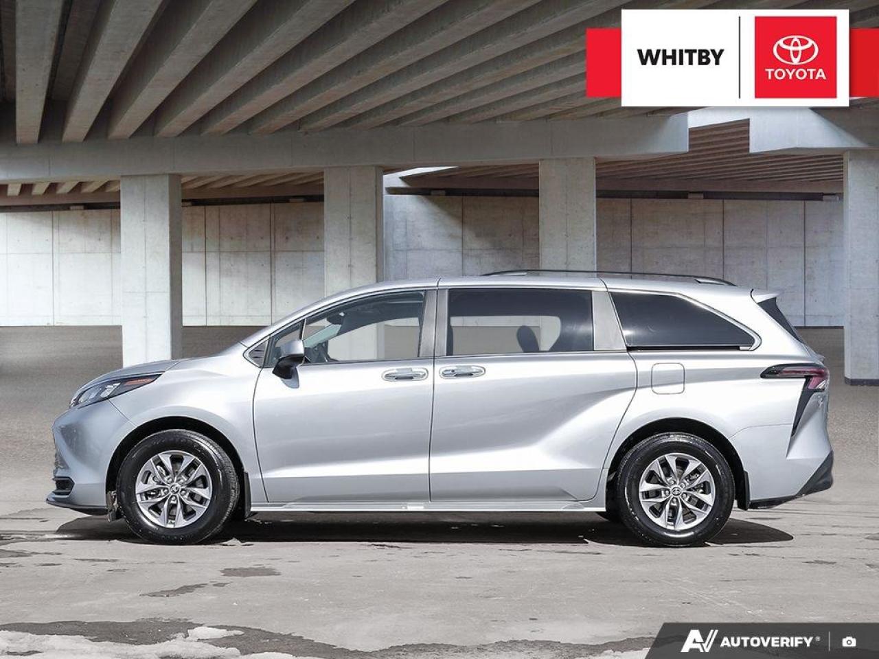 2025 Toyota Sienna XLE Hybrid 2.5L Photo