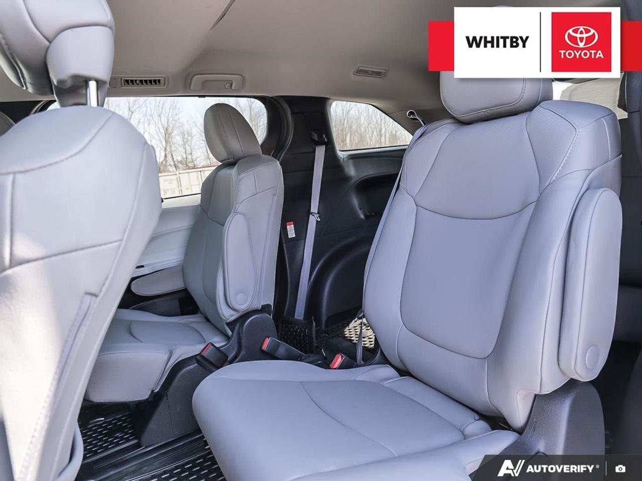 2025 Toyota Sienna XLE Hybrid 2.5L Photo