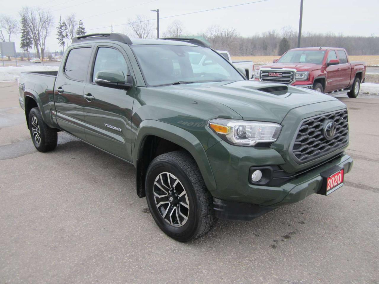 2021 Toyota Tacoma TRD SPORT PREMIUM Photo