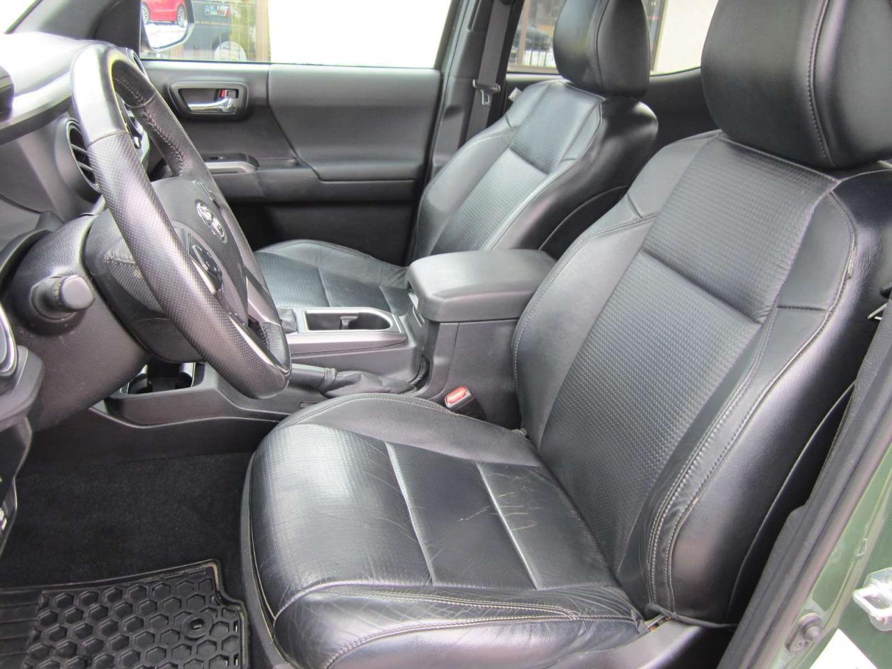 2021 Toyota Tacoma TRD SPORT PREMIUM Photo