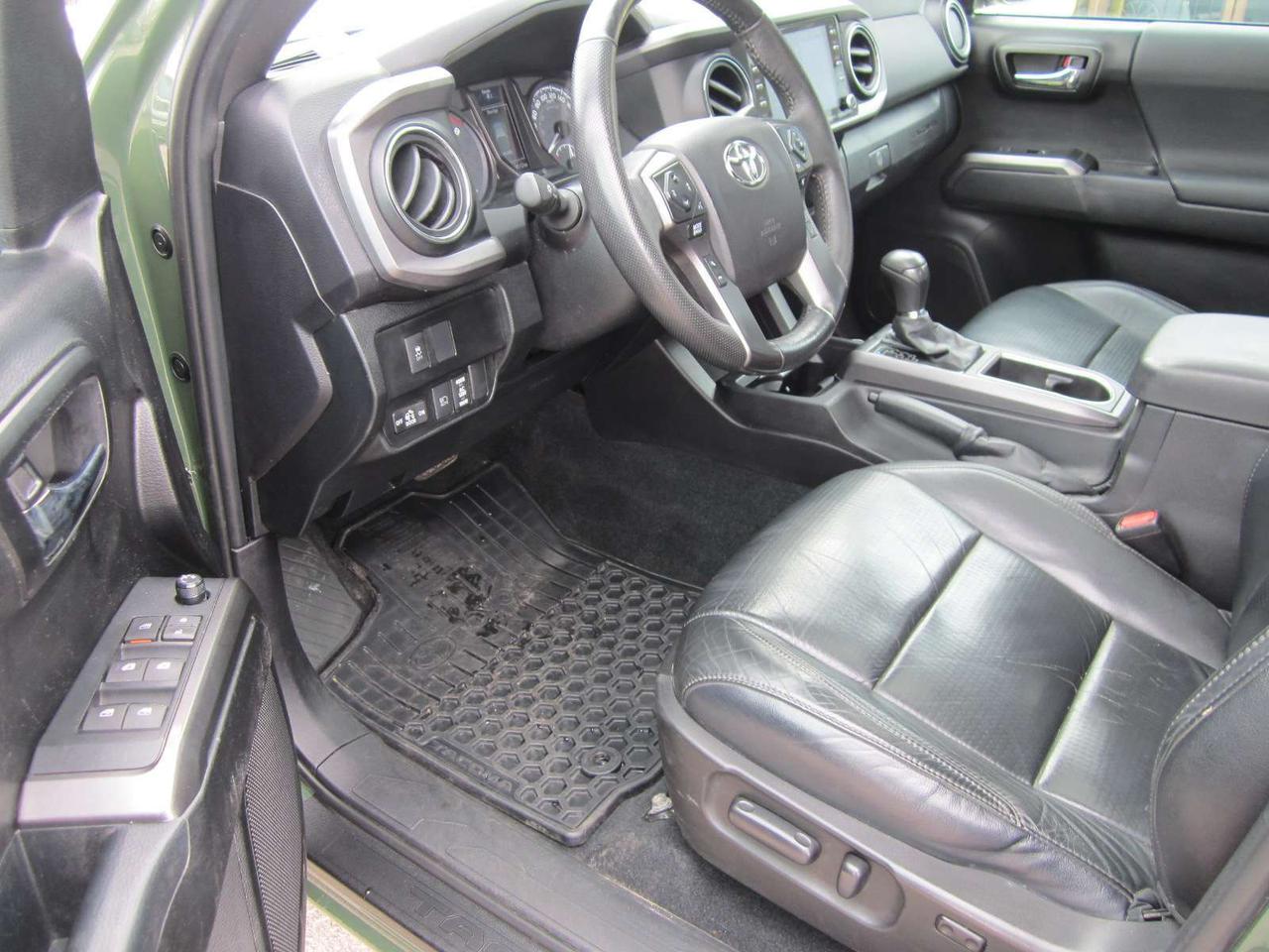 2021 Toyota Tacoma TRD SPORT PREMIUM Photo