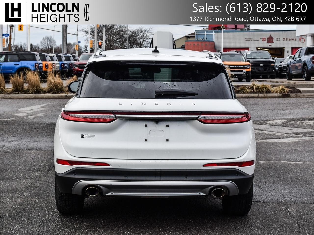 2021 Lincoln Corsair  Photo4