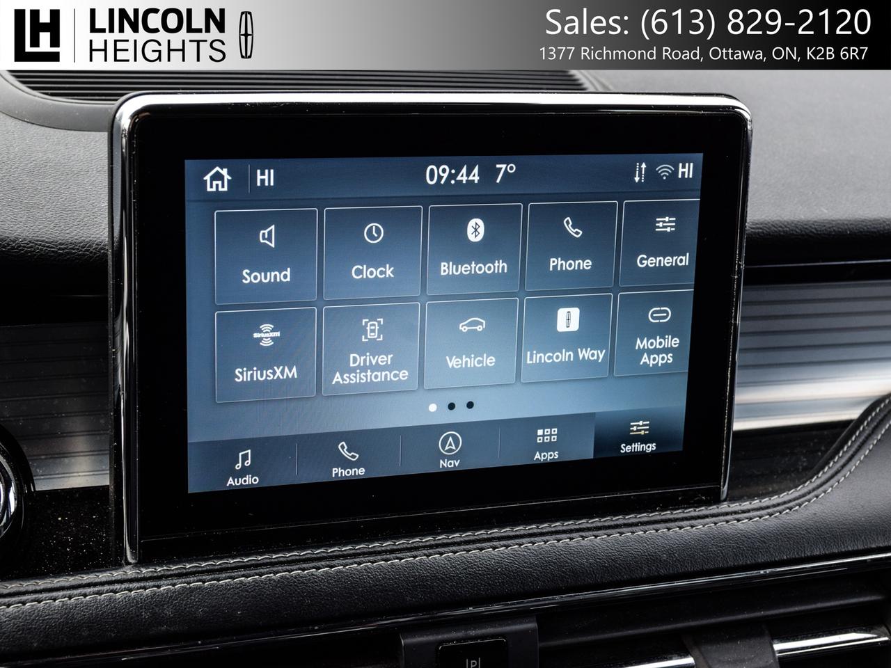 2021 Lincoln Corsair  Photo