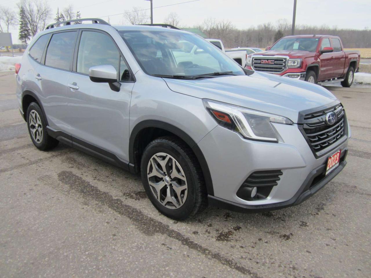 2023 Subaru Forester Touring ONE OWNER NO ACCIDENTS Photo