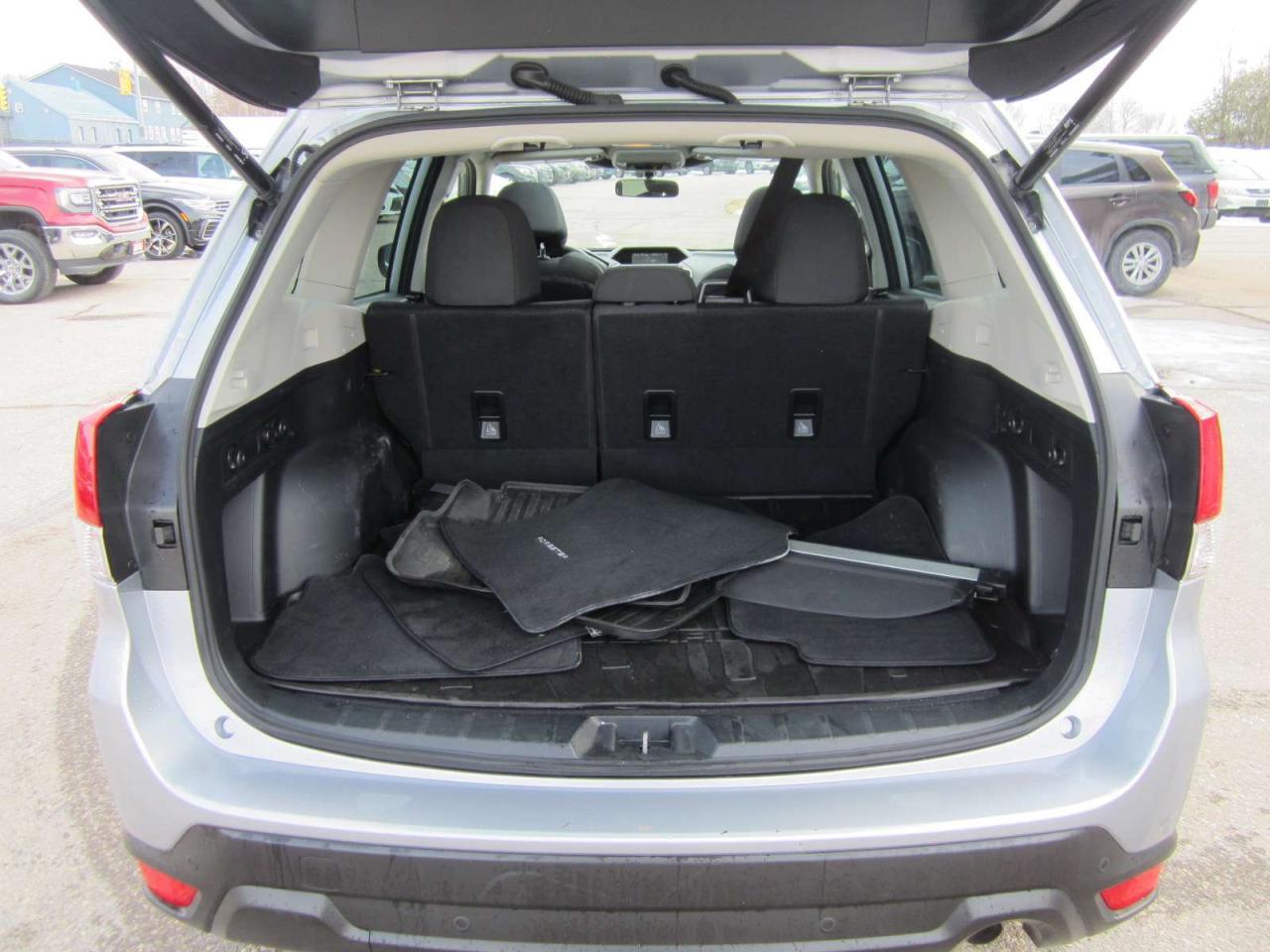 2023 Subaru Forester Touring ONE OWNER NO ACCIDENTS Photo