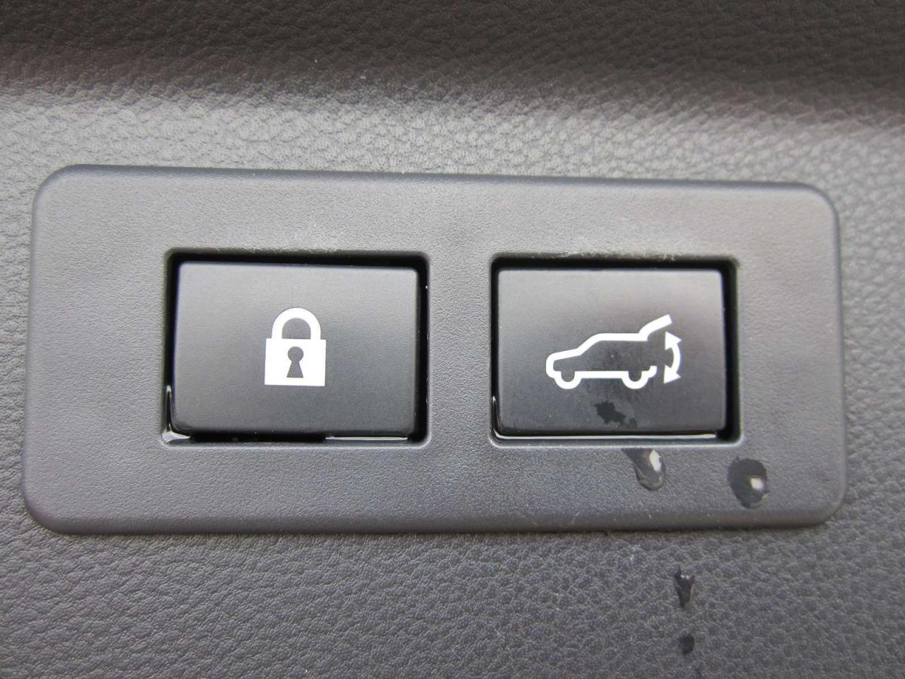 2023 Subaru Forester Touring ONE OWNER NO ACCIDENTS Photo