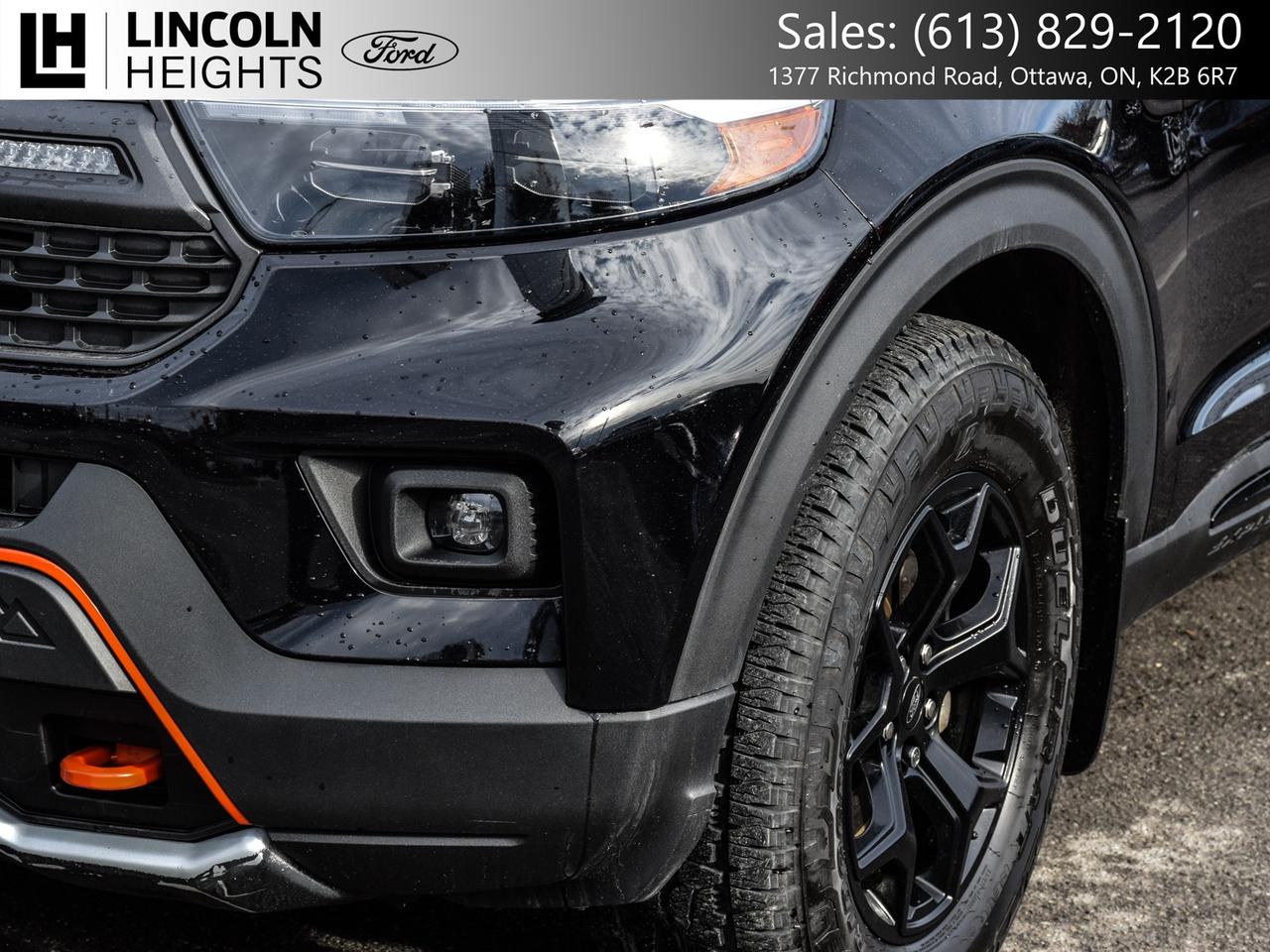 2023 Ford Explorer  Photo