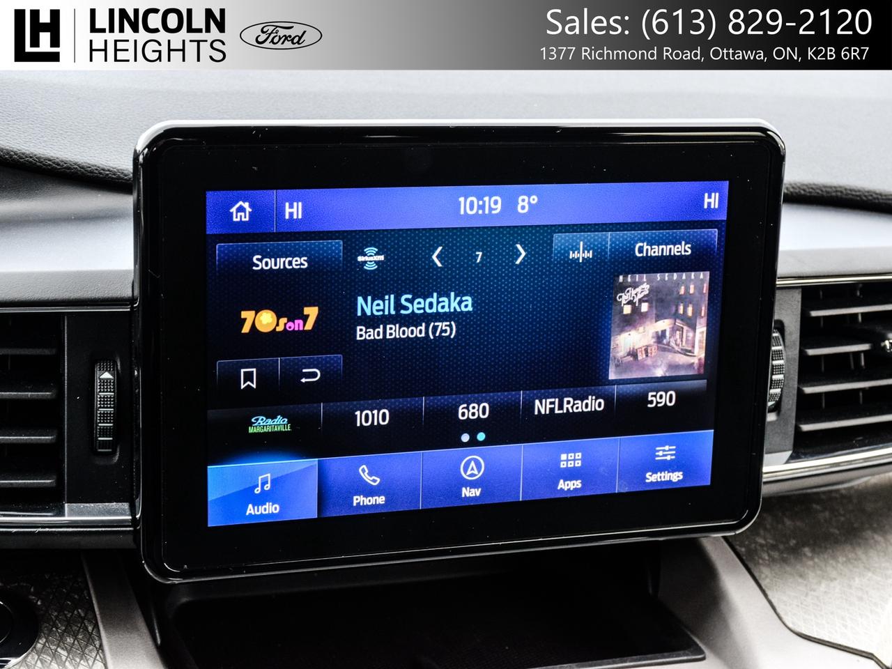 2023 Ford Explorer  Photo