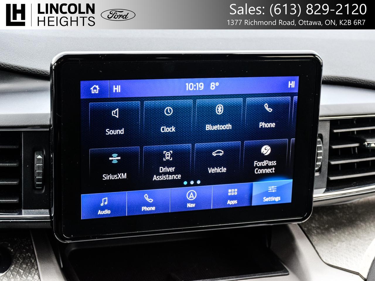 2023 Ford Explorer  Photo