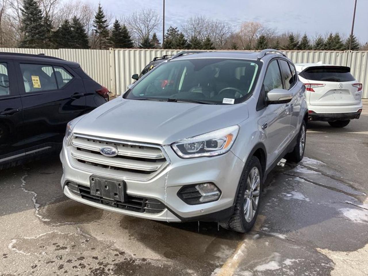 2018 Ford Escape Titanium 4WD | Panoramic Roof | No accidents Photo