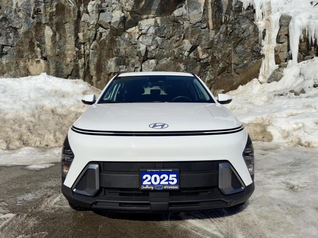 2025 Hyundai KONA 2.0L Preferred AWD Photo2