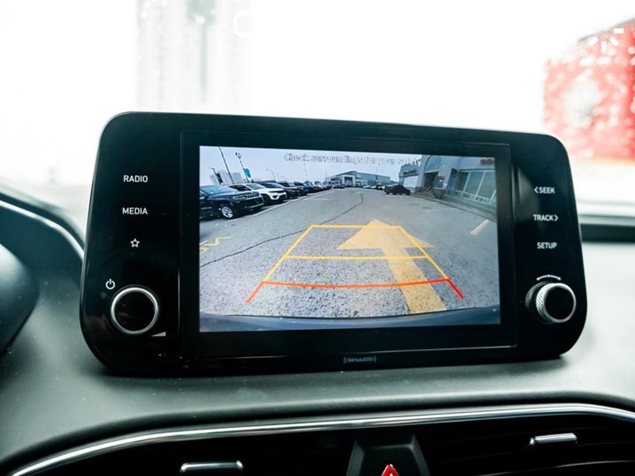 2022 Hyundai Santa Fe Preferred AWD w/Trend Package Panoroof Apple CarPlay Android Auto Photo
