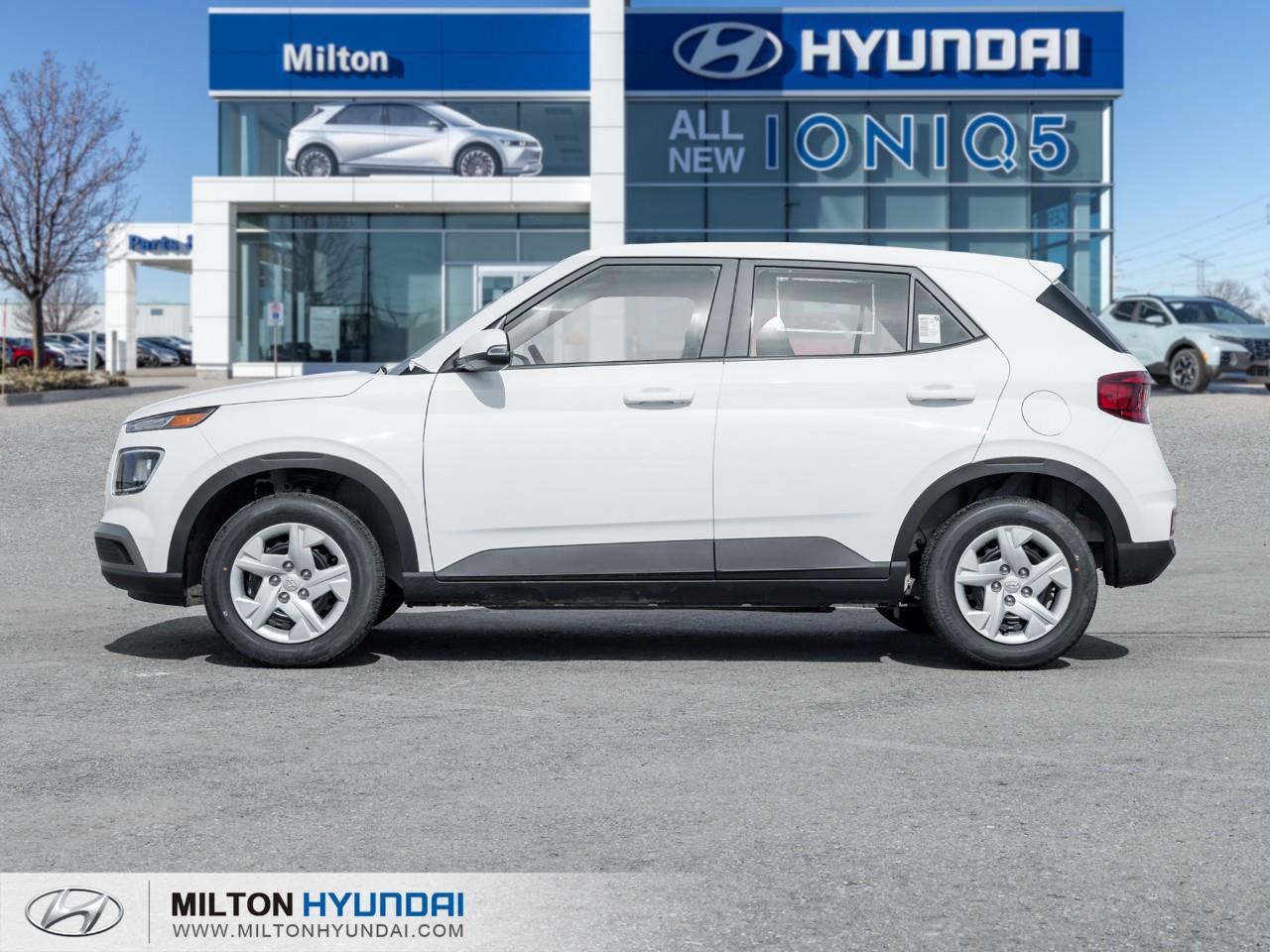 2026 Hyundai Venue Essential 4dr Front-Wheel Drive Photo2