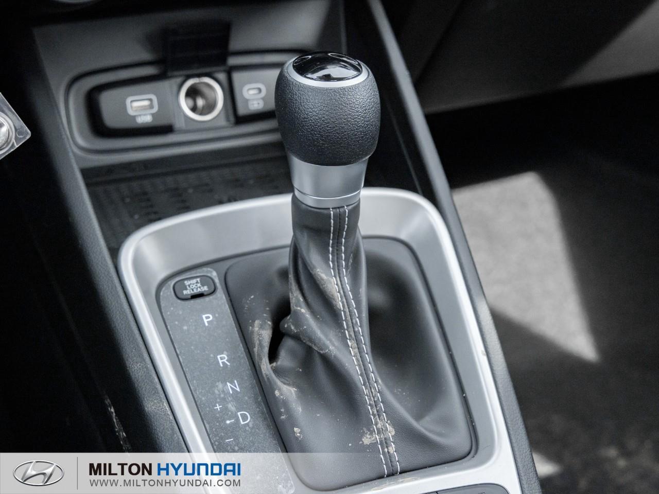 2026 Hyundai Venue Essential 4dr Front-Wheel Drive Photo