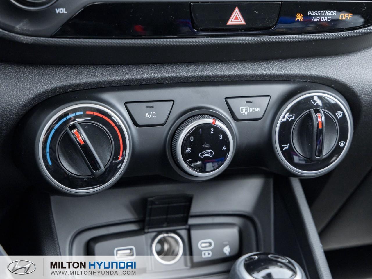 2026 Hyundai Venue Essential 4dr Front-Wheel Drive Photo