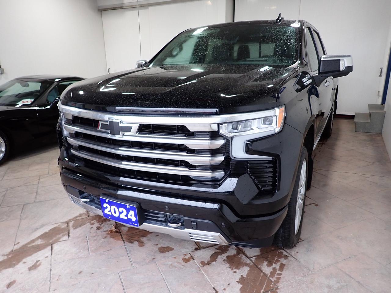 2024 Chevrolet Silverado 1500 High Country 5.5 BOX 4WD CREW LEATHER NAVI SUNROOF *DIESEL* Photo