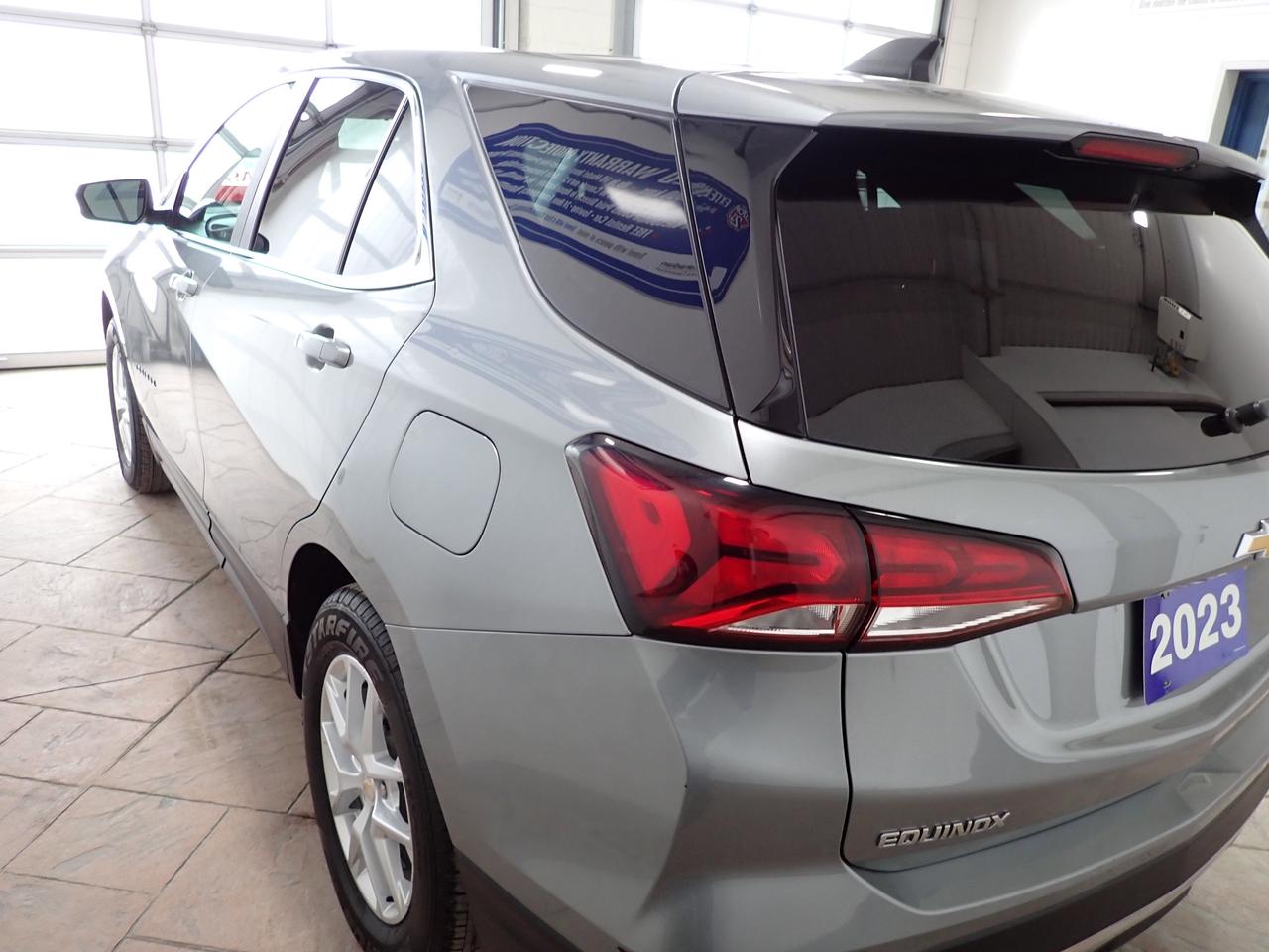 2023 Chevrolet Equinox LT AWD 4dr Photo4