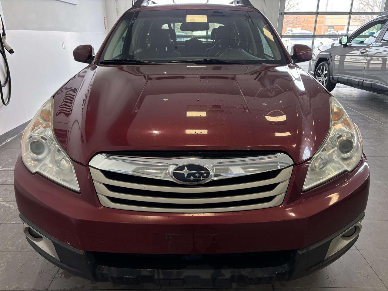 2012 Subaru Outback LIMITED Photo