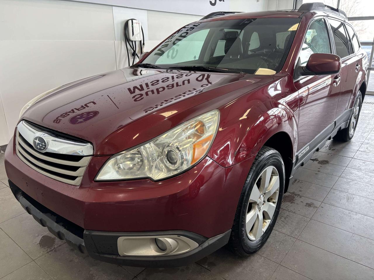 2012 Subaru Outback LIMITED Photo
