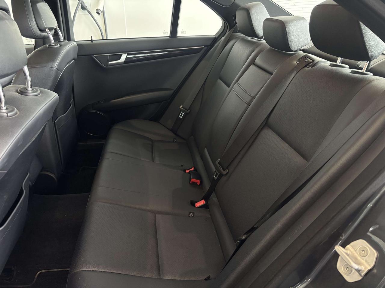 2013 Mercedes-Benz C-Class 4MATIC® Photo