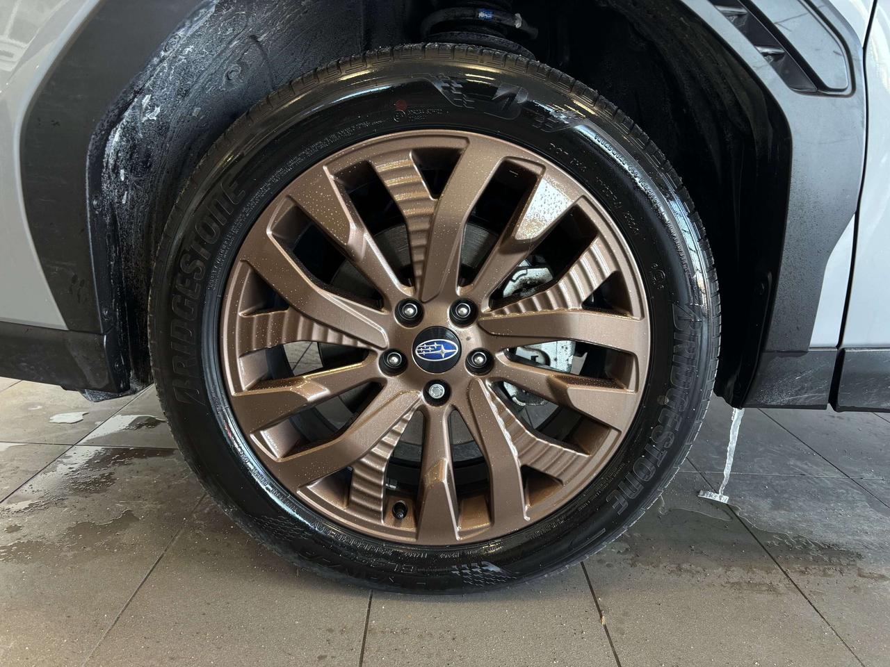 2025 Subaru Forester SPORT   1 OWNER   CLEAN CARFAX   PANO ROOF  CAMERA Photo