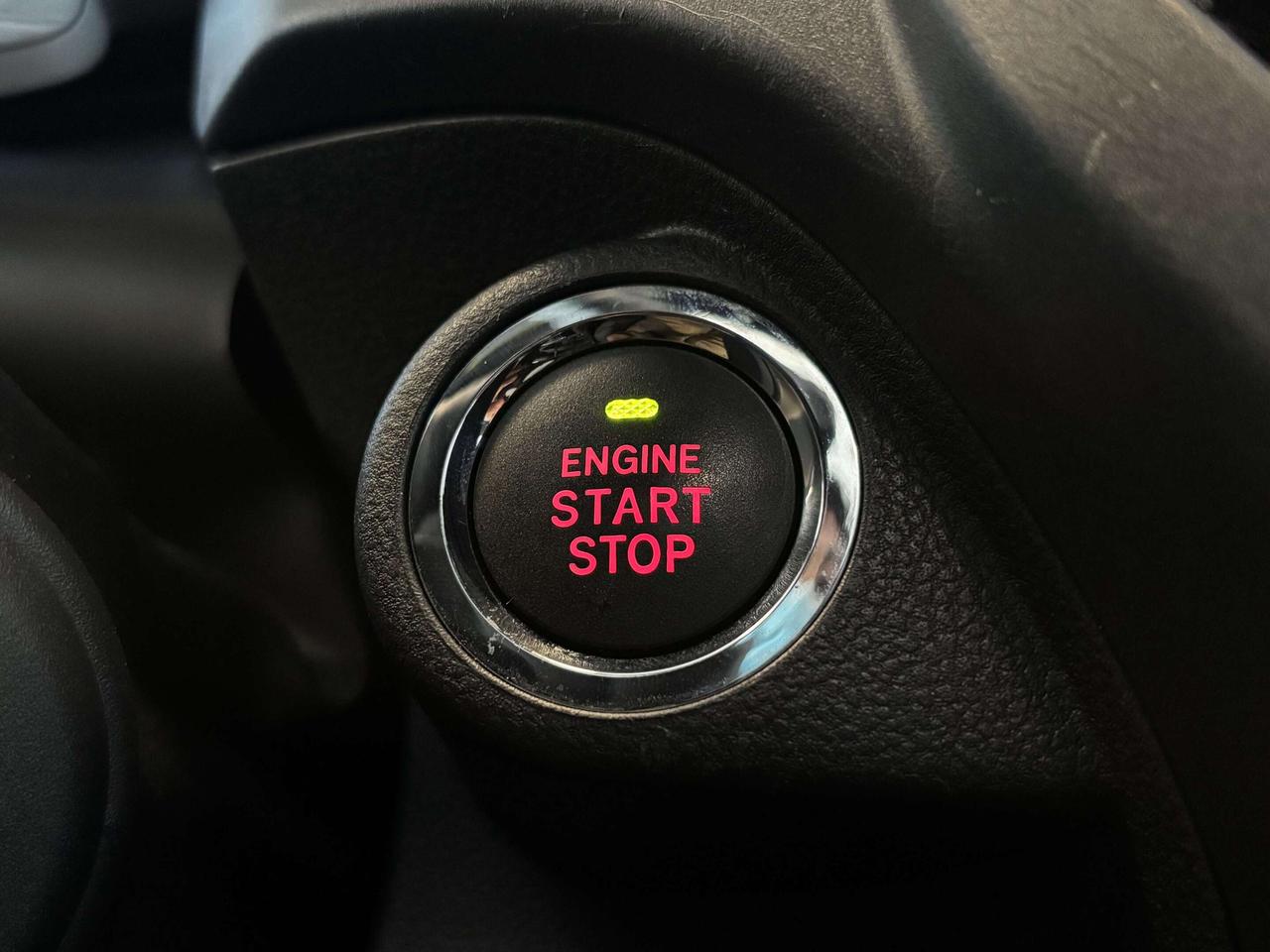 2025 Subaru Forester SPORT   1 OWNER   CLEAN CARFAX   PANO ROOF  CAMERA Photo