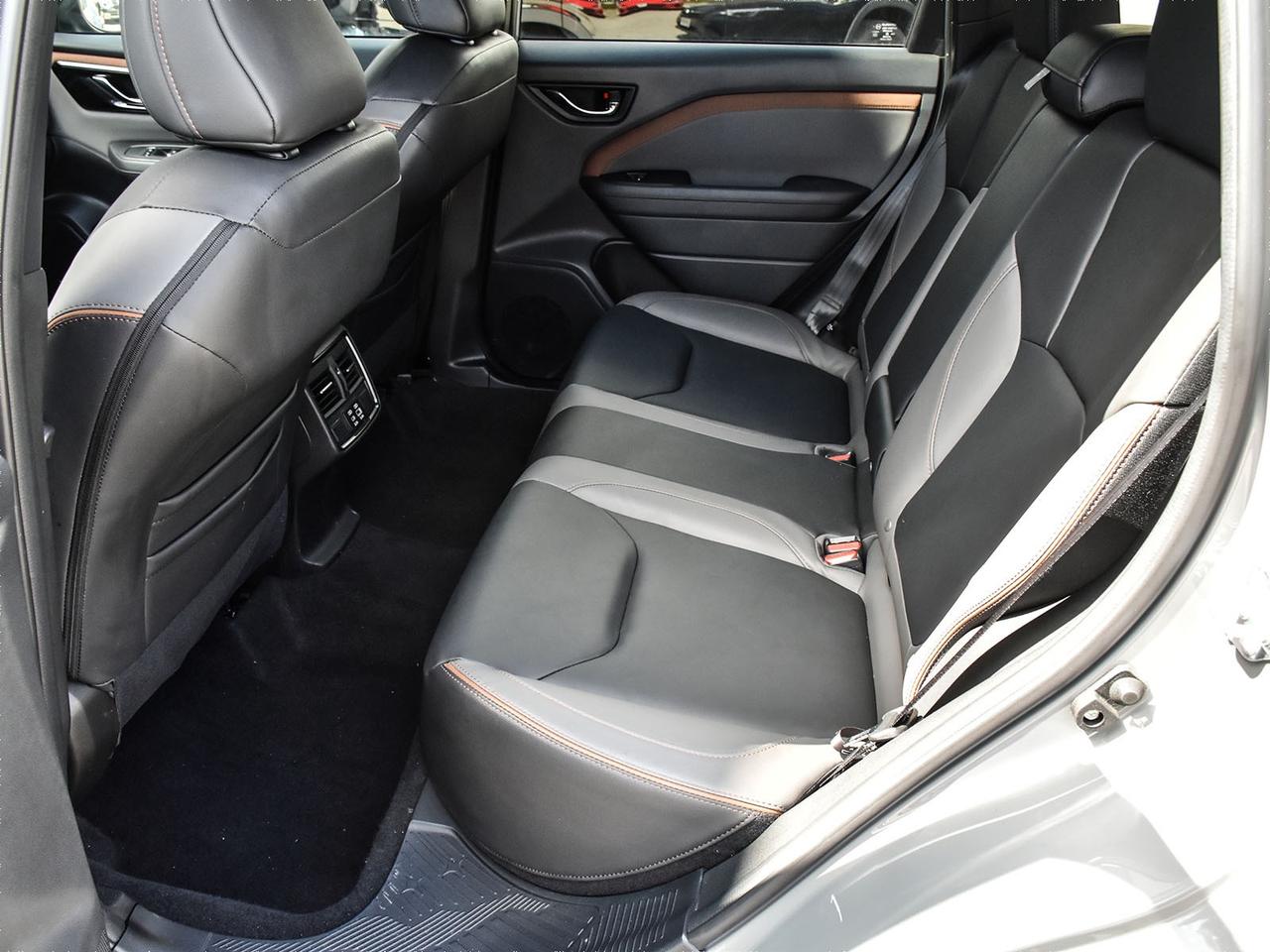 2025 Subaru Forester SPORT   1 OWNER   CLEAN CARFAX   PANO ROOF  CAMERA Photo
