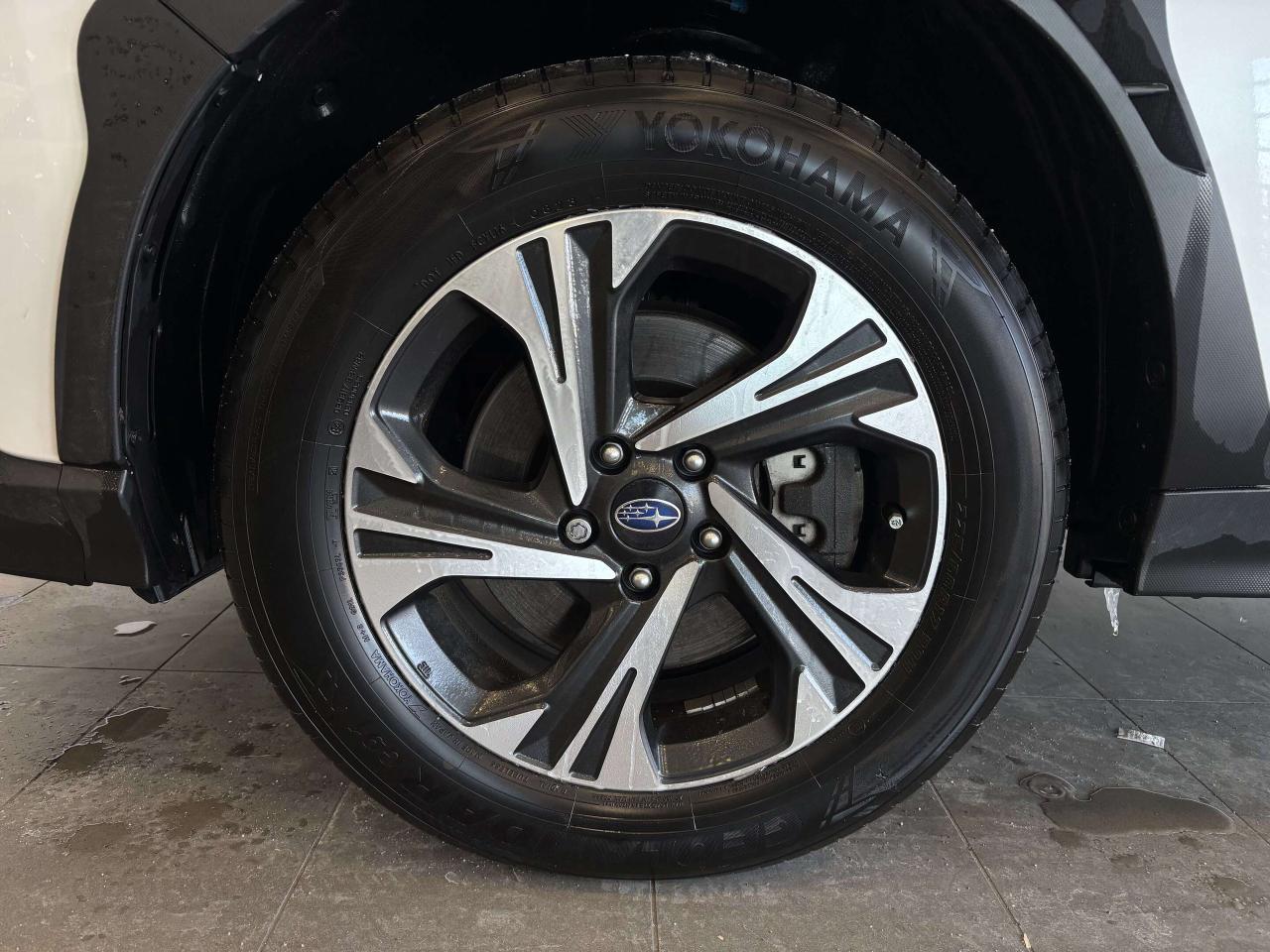 2024 Subaru Crosstrek TOURING   LOW KM   CLEAN CARFAX   1 OWNER   CAMERA Photo