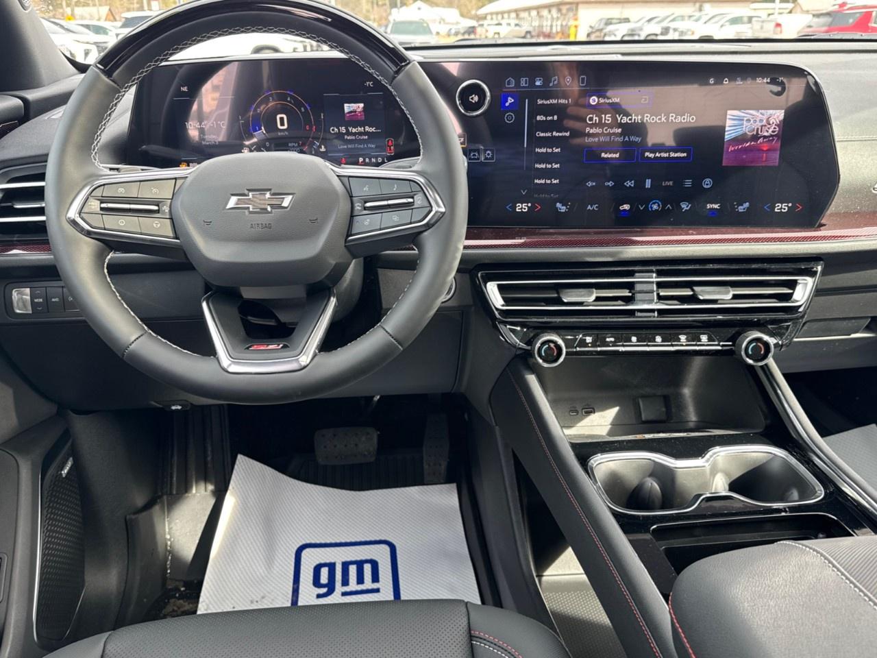 2026 Chevrolet Traverse AWD 4dr Z71 Photo