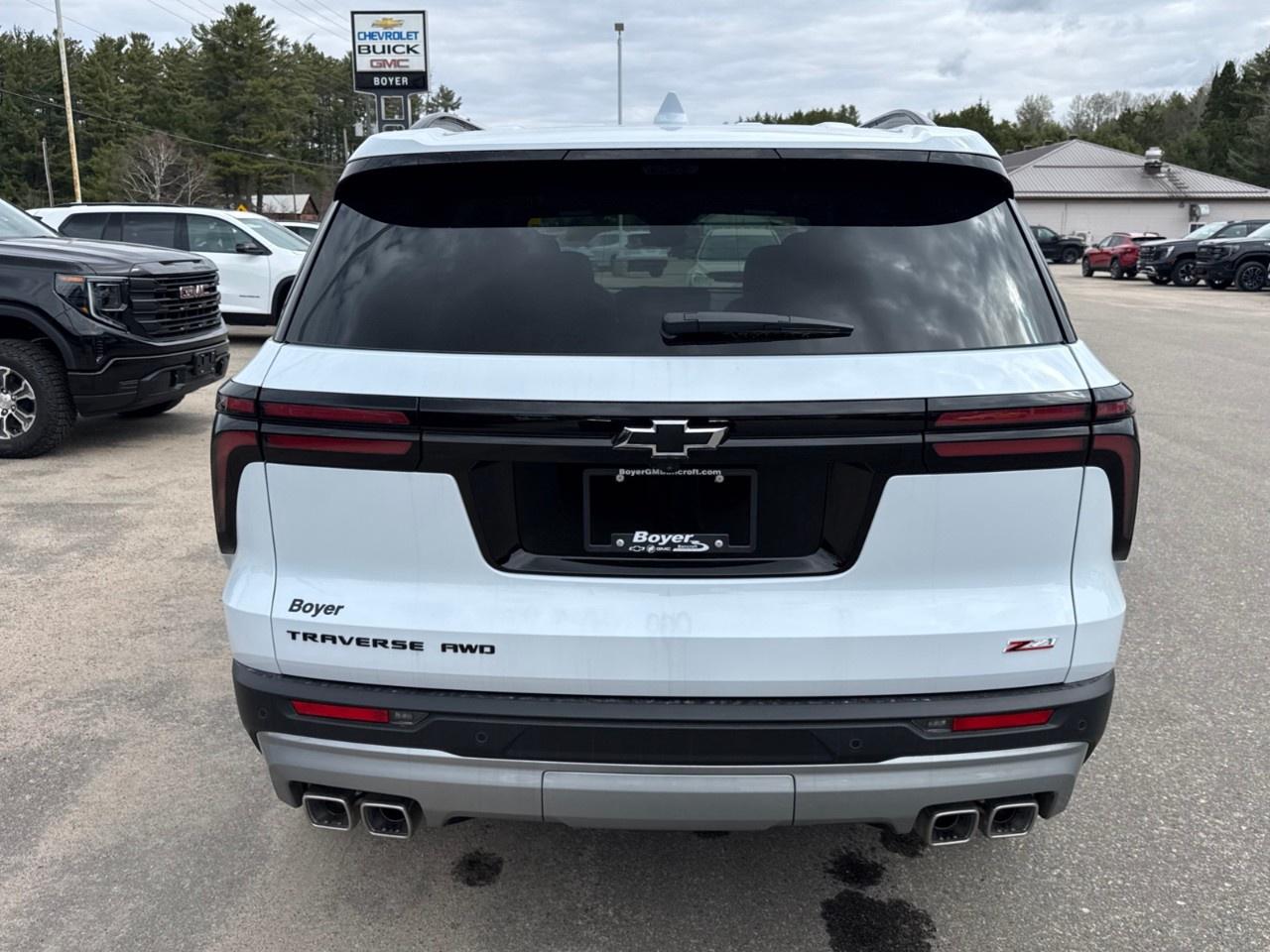 2026 Chevrolet Traverse AWD 4dr Z71 Photo
