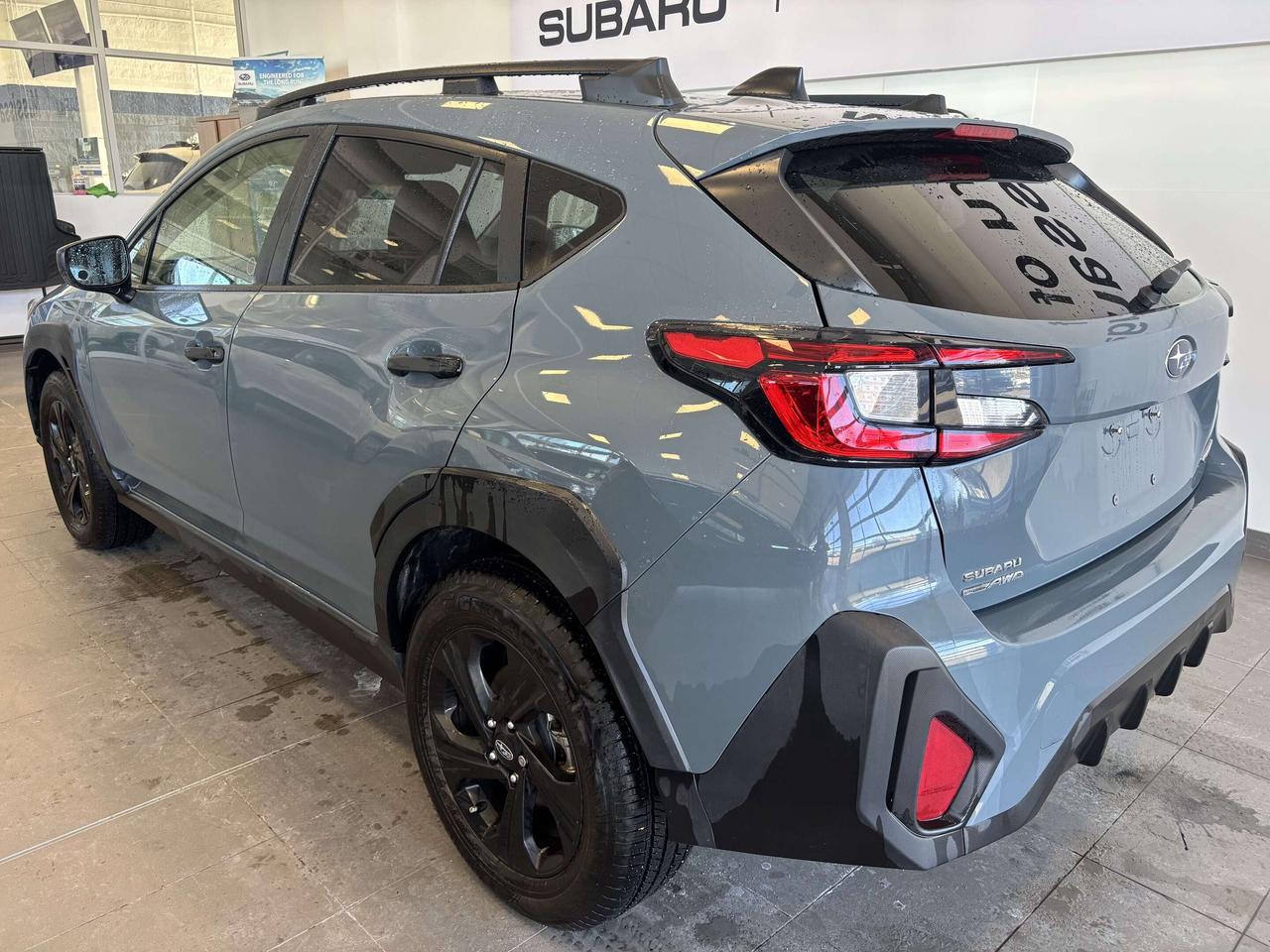 2024 Subaru Crosstrek VERY LOW KM   1 OWNER   CLEAN CARFAX   AWD Photo