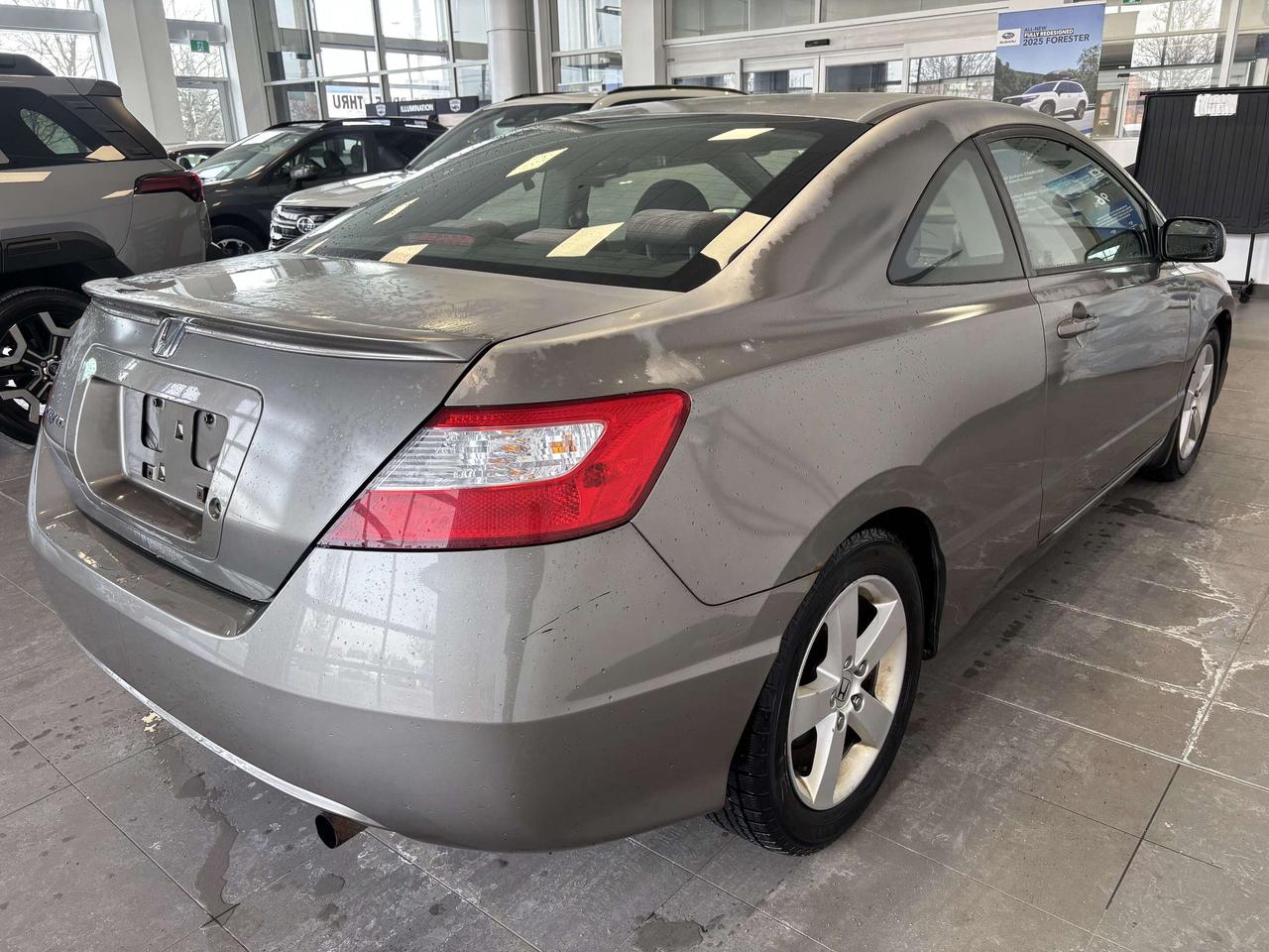 2006 Honda Civic ONE OWNER   CLEAN CARFAX   SOLD AS IS   SUNROOF Photo4