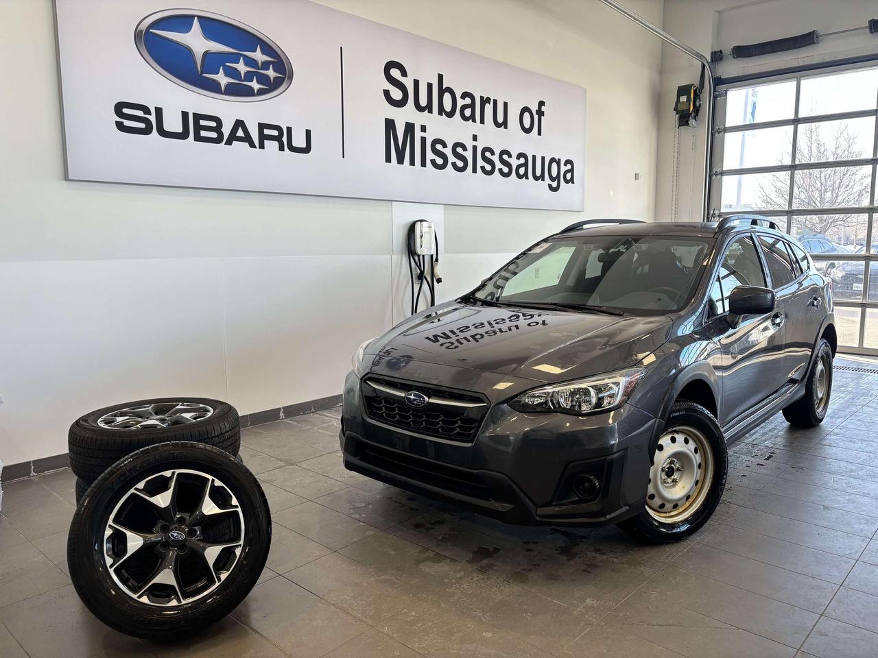 2020 Subaru Crosstrek 1 OWNER   LOW KM!   2 SETS OF RIMS/ TIRES!   AWD Photo0