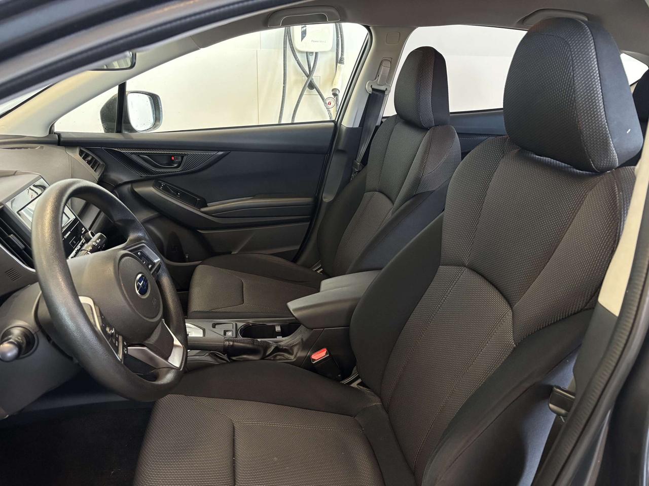 2020 Subaru Crosstrek 1 OWNER   LOW KM!   2 SETS OF RIMS/ TIRES!   AWD Photo