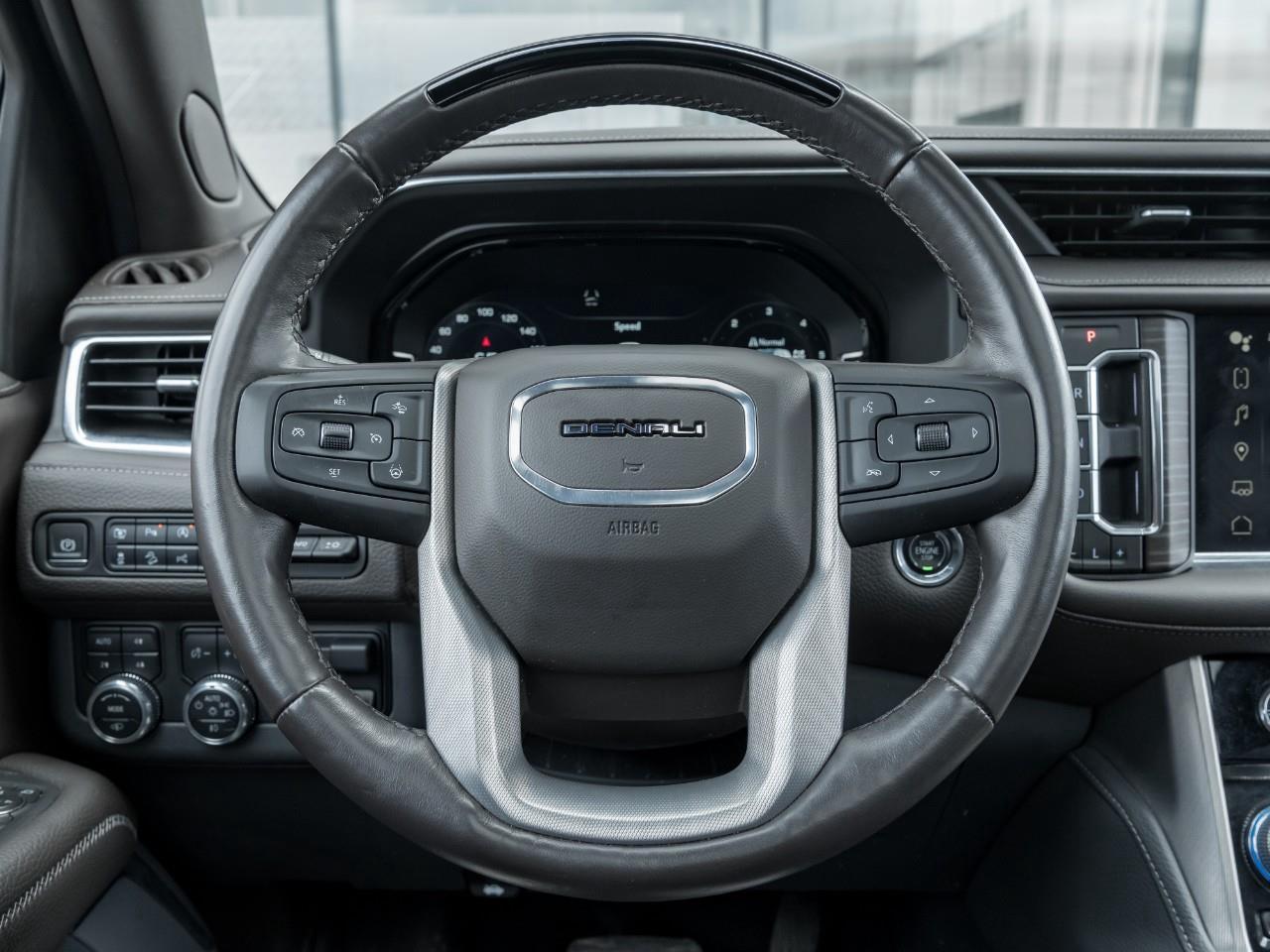 2023 GMC Yukon XL Denali 4x4 Photo