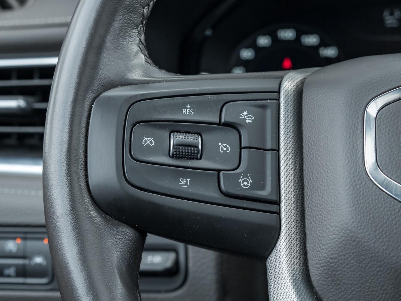 2023 GMC Yukon XL Denali 4x4 Photo