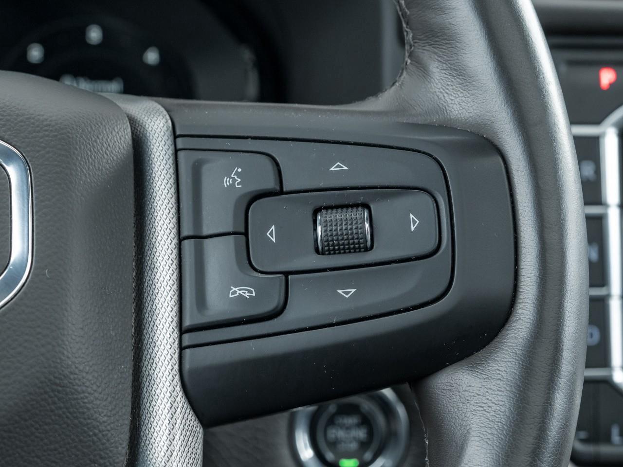 2023 GMC Yukon XL Denali 4x4 Photo