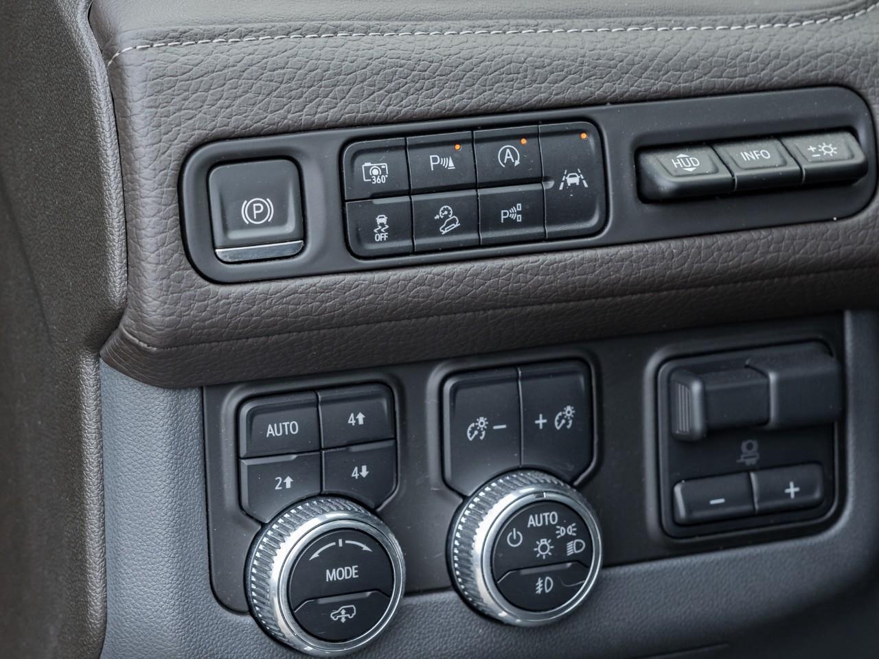 2023 GMC Yukon XL Denali 4x4 Photo