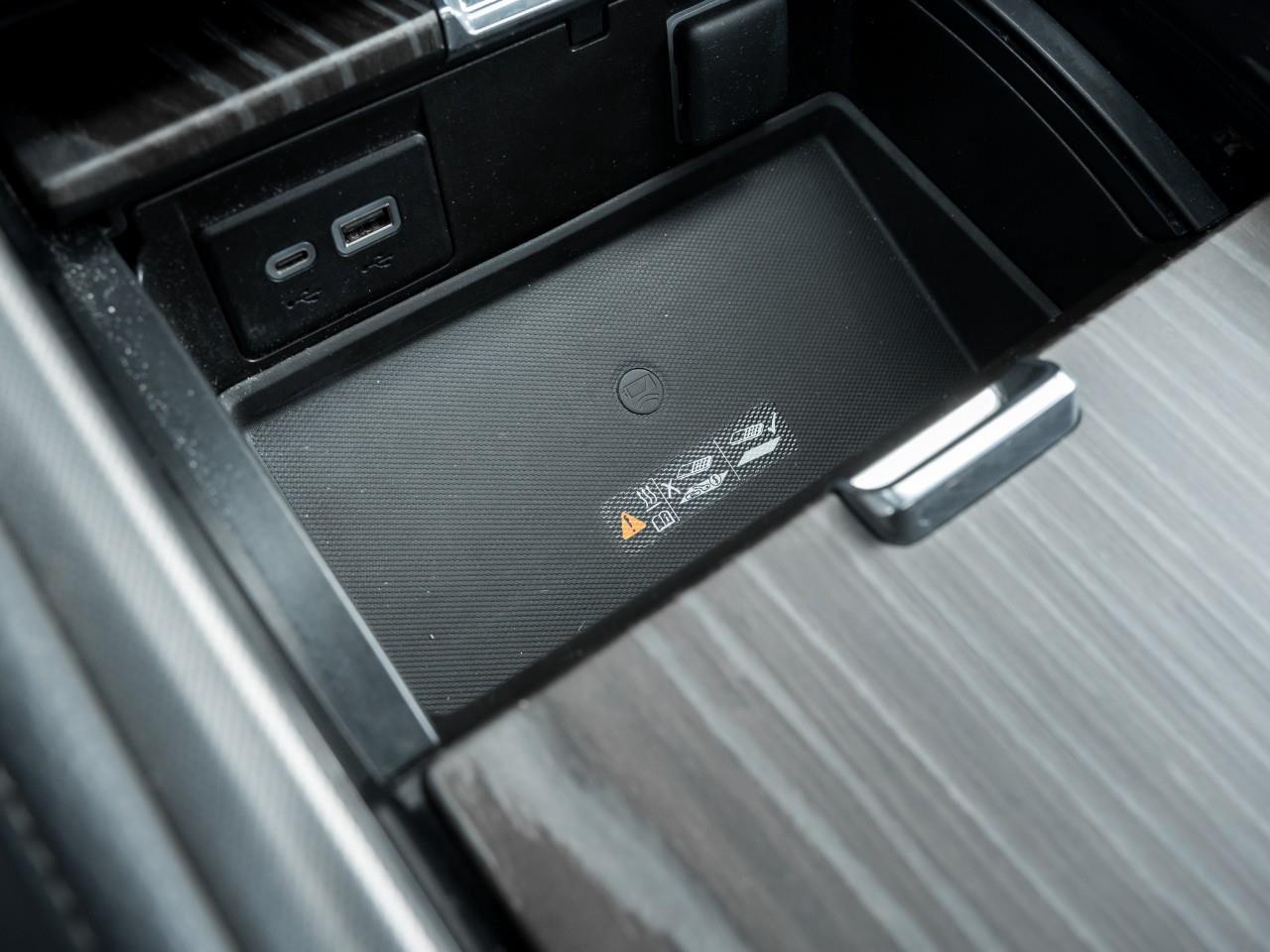 2023 GMC Yukon XL Denali 4x4 Photo