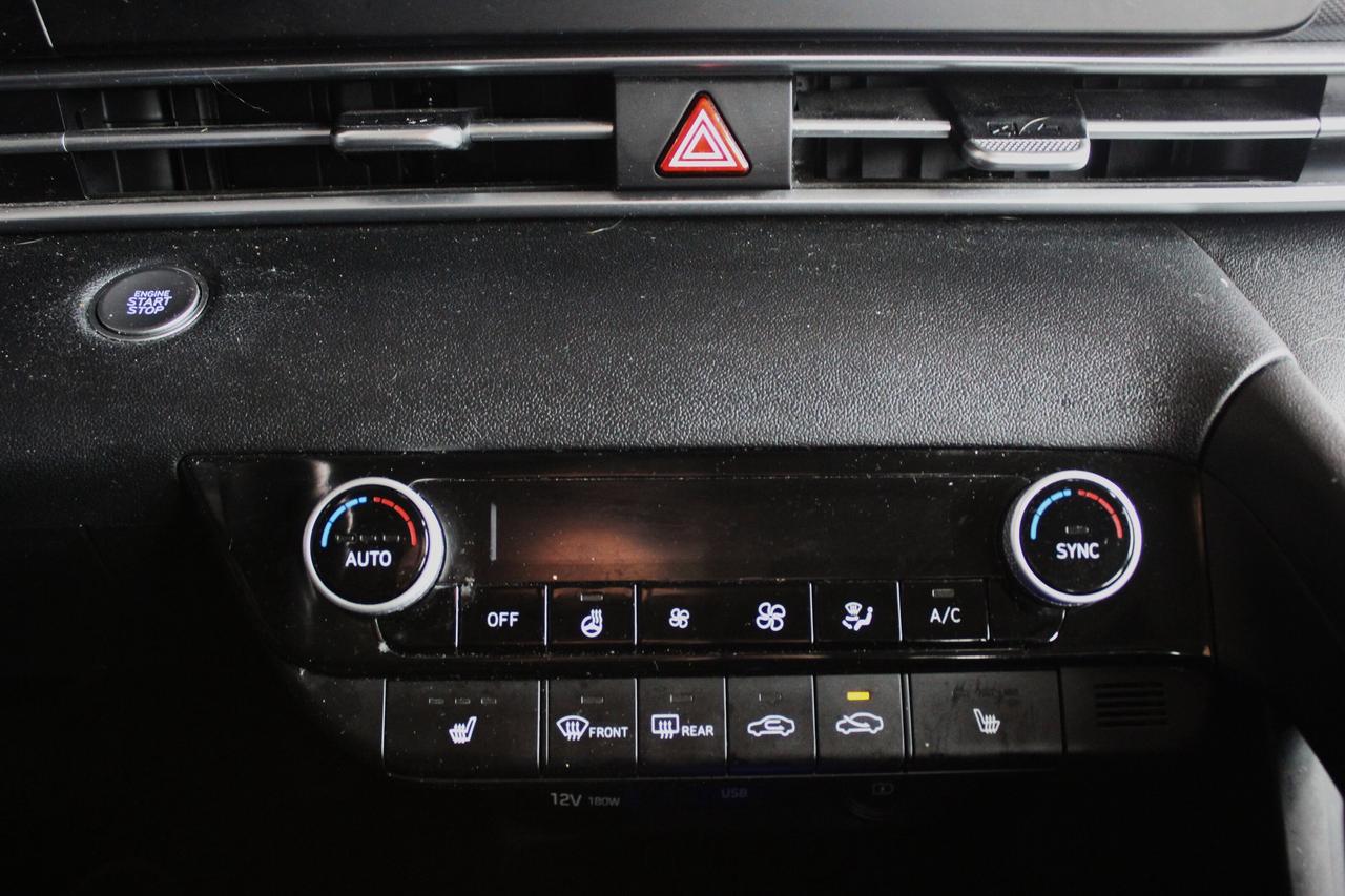 2021 Hyundai Elantra Preferred IVT w/Sun & Tech Package Photo