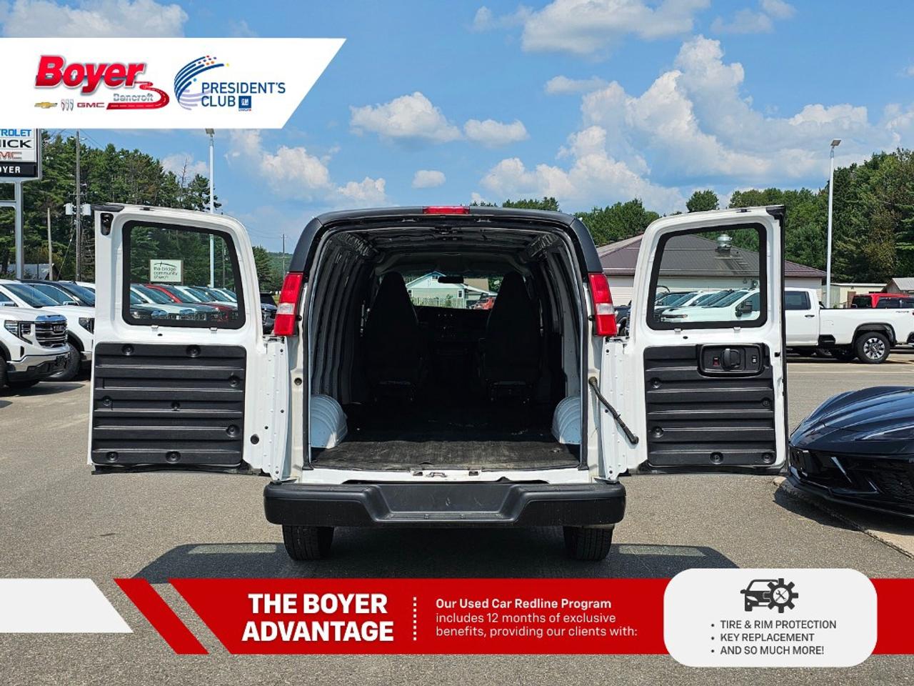 2021 Chevrolet Express Cargo Van 2500 Extended Wheelbase Rear-Wheel Drive Photo
