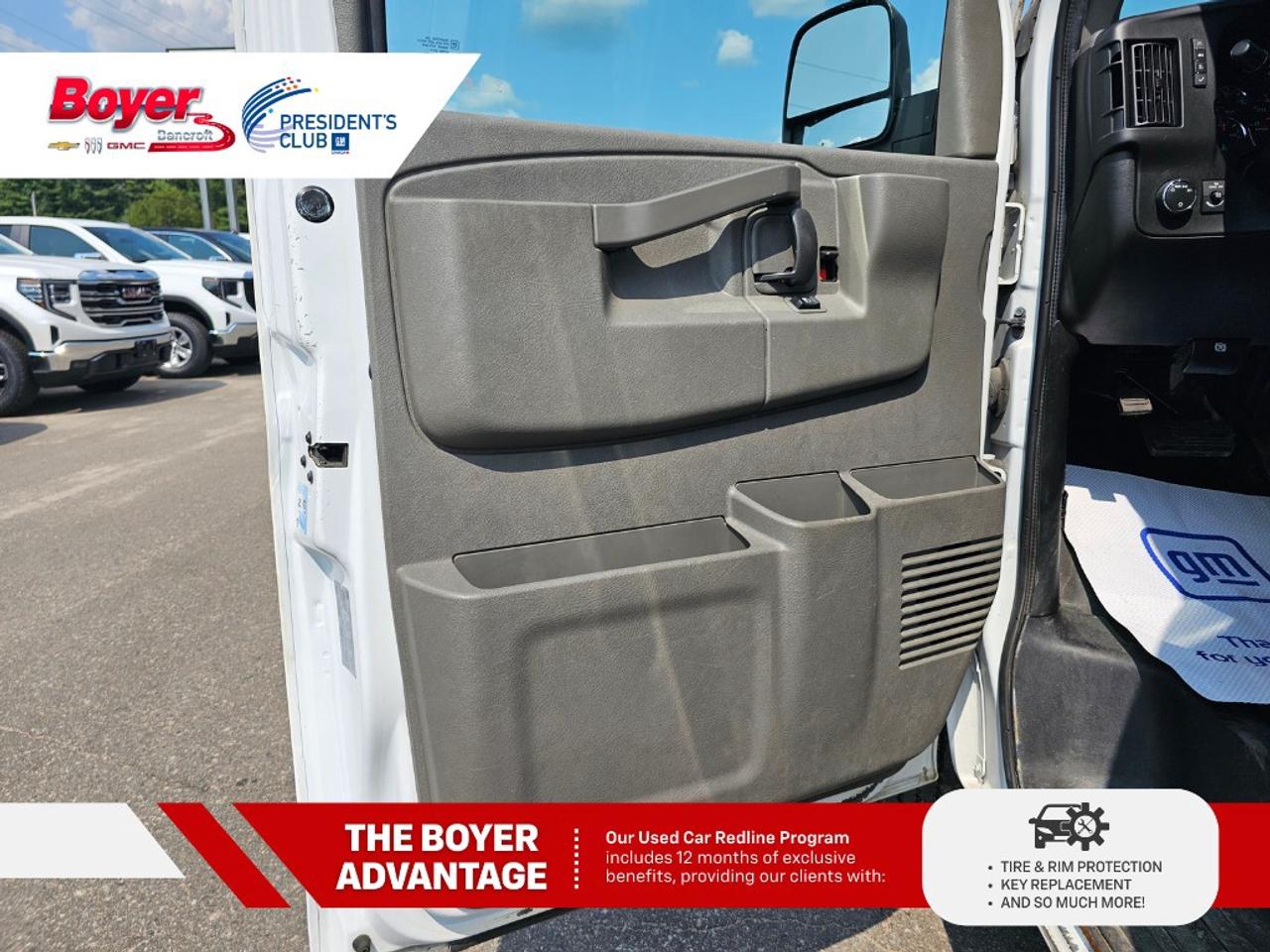 2021 Chevrolet Express Cargo Van 2500 Extended Wheelbase Rear-Wheel Drive Photo