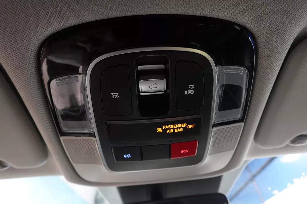 2023 Hyundai Tucson Hybrid ULTIMATE CALLIGRAPHY / HTD,COOL SEATS / POWERLIFT Photo