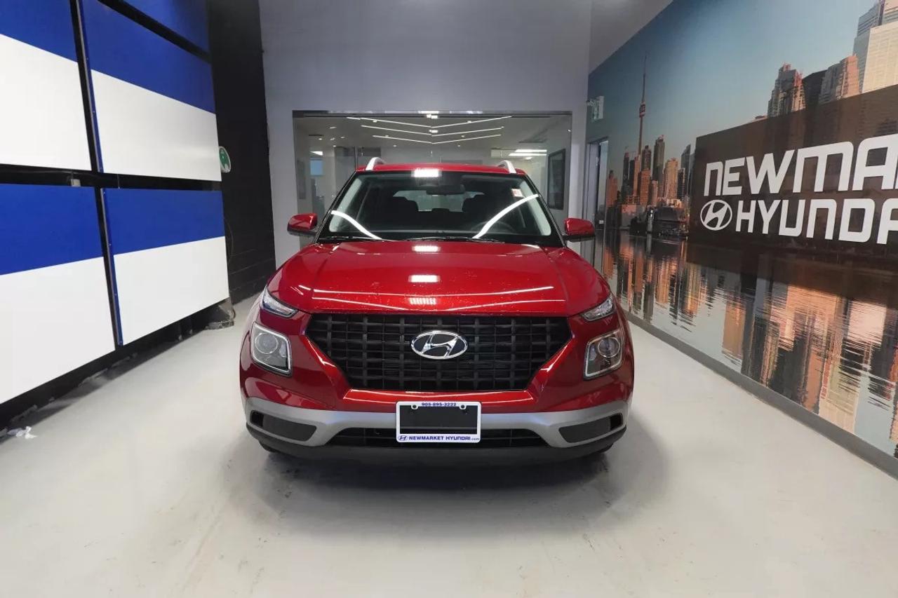 2025 Hyundai Venue PREFERRED   HEATED SEATS   HEATED WHEEL   APPLE CA Photo