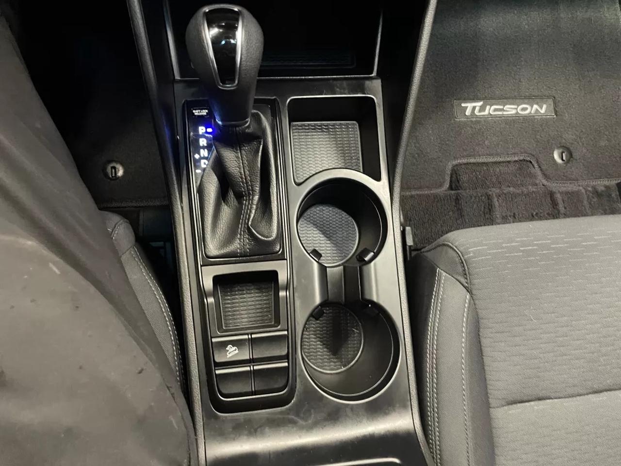 2021 Hyundai Tucson ESSENTIAL    HEATED SEATS   APPLE CARPLAY   ANDROI Photo