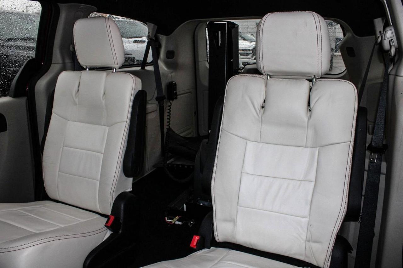 2017 Dodge Grand Caravan 4DR WGN SXT PREMIUM PLUS Photo