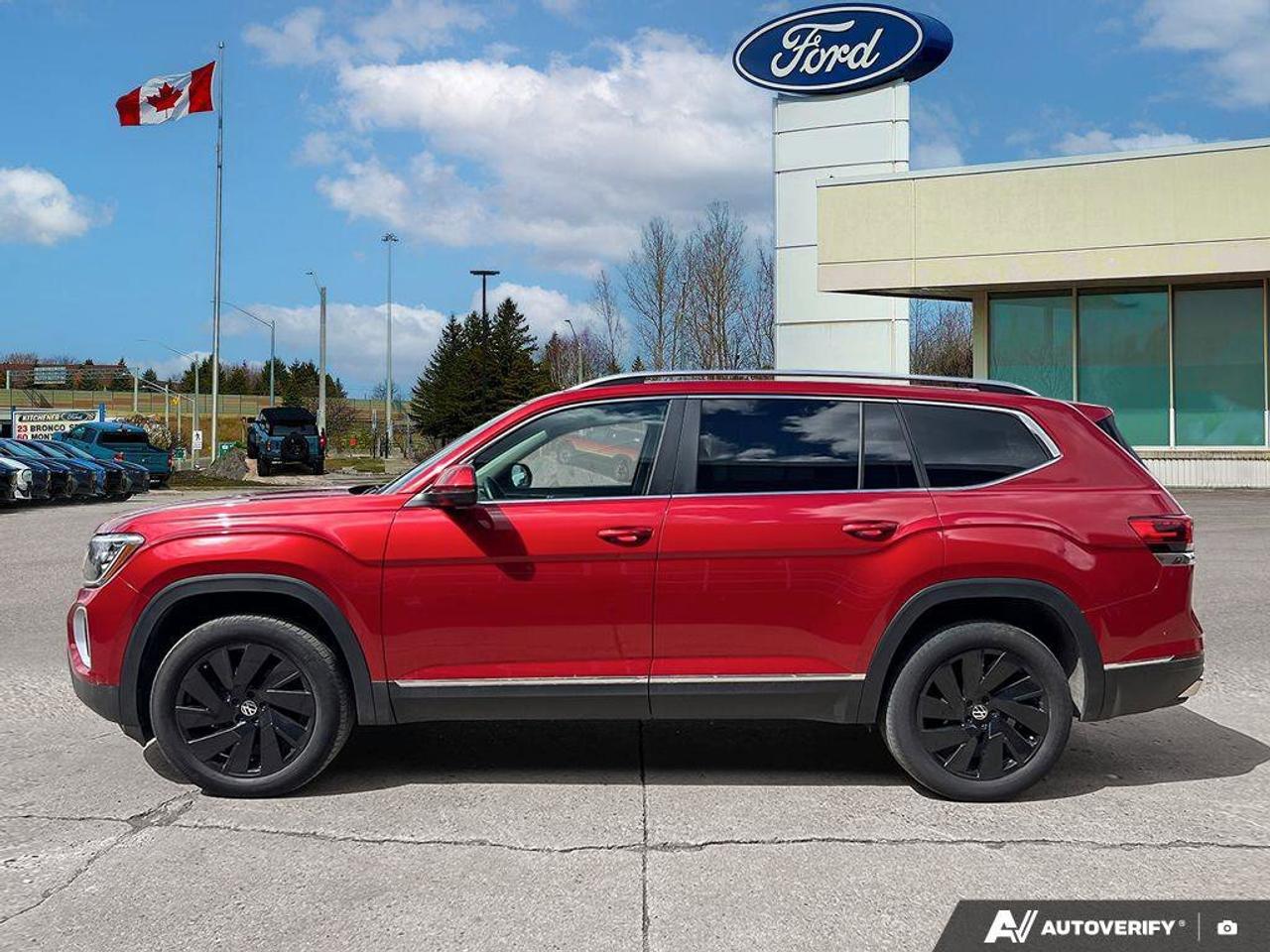 2024 Volkswagen Atlas Highline   ONE OWNER   LEATHER Photo