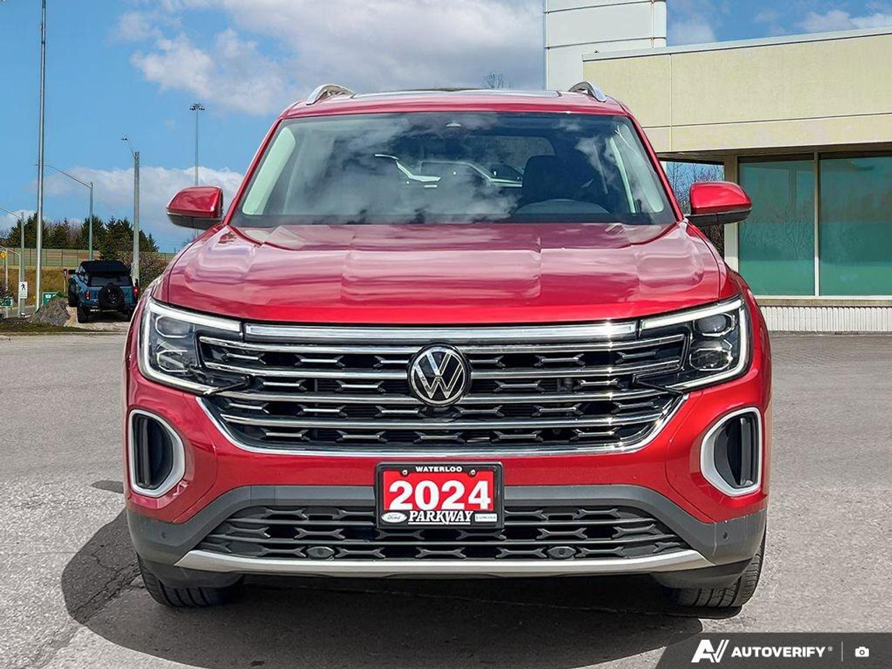 2024 Volkswagen Atlas Highline   ONE OWNER   LEATHER Photo2